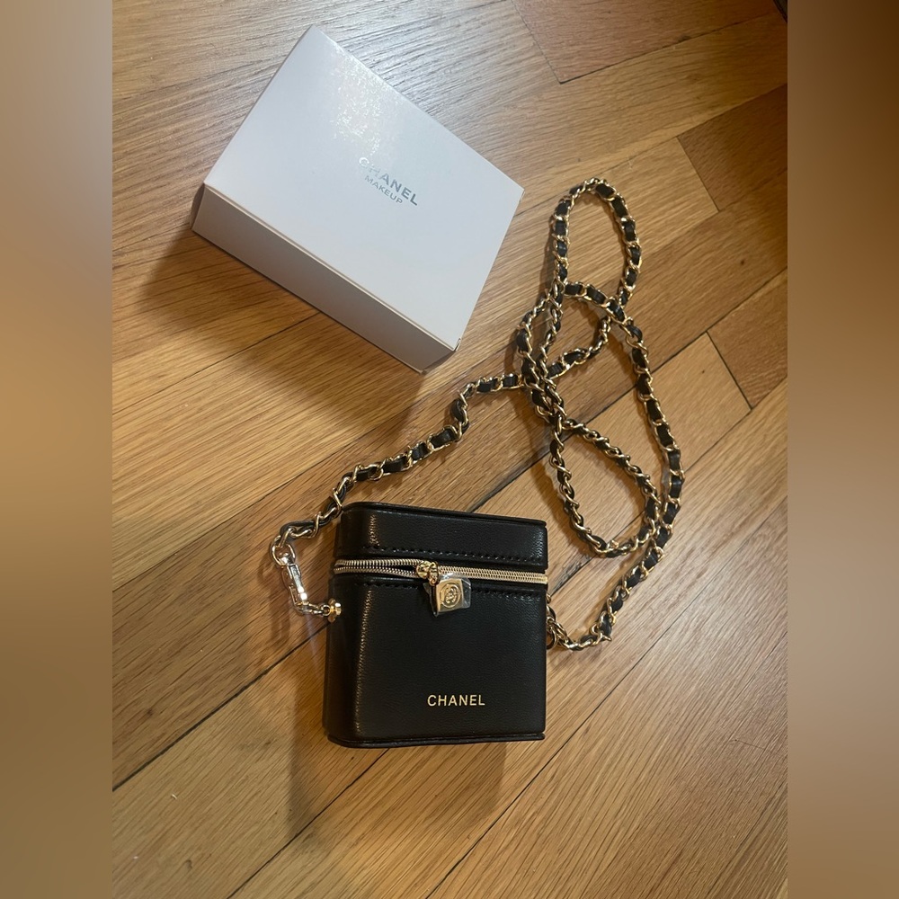 NEW Chanel Makeup novelty lipstick holder with strap